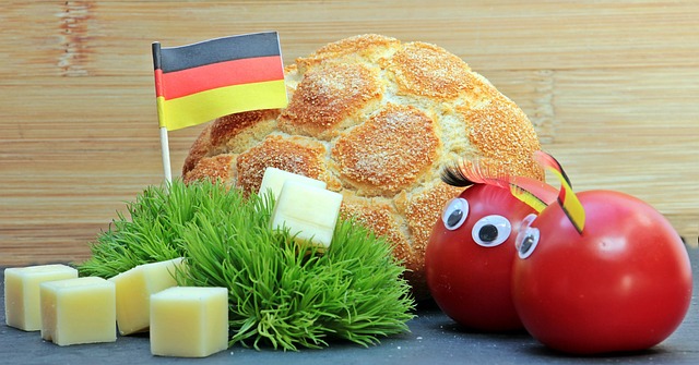 略调整和年 略调整和年